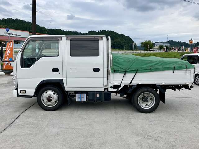 Isuzu Elf 11