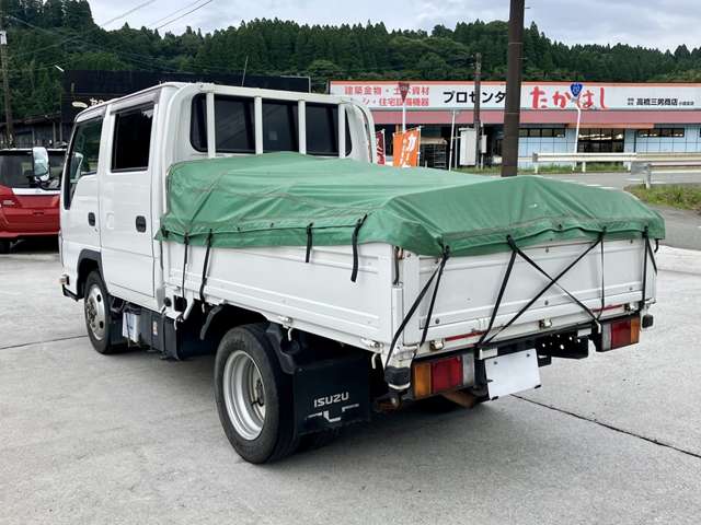 Isuzu Elf 8