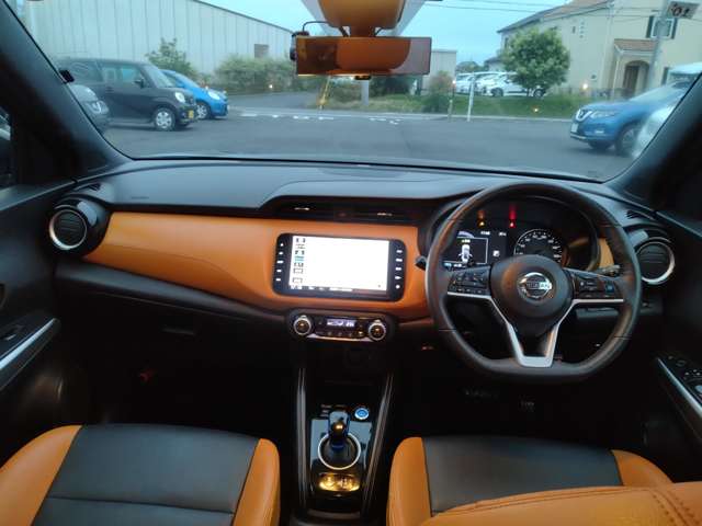 Nissan Kicks 2