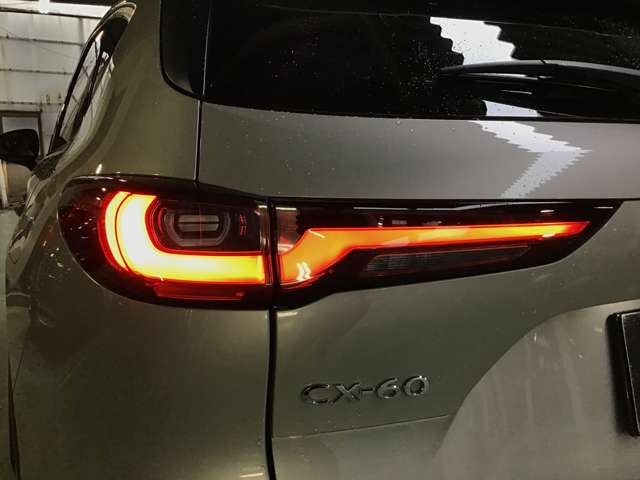 Mazda CX-60 9