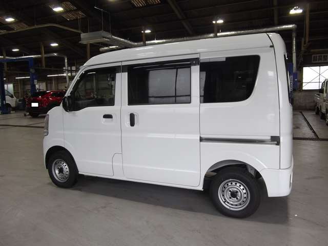 Suzuki Every 12