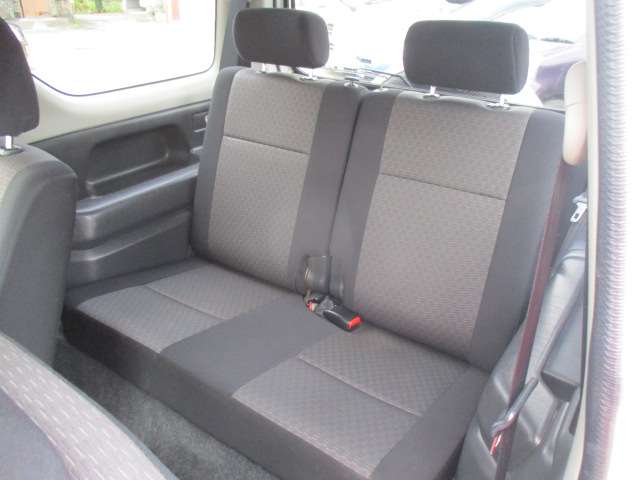 Mazda AZ-オフロード 6
