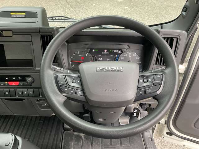 Isuzu Elf 5