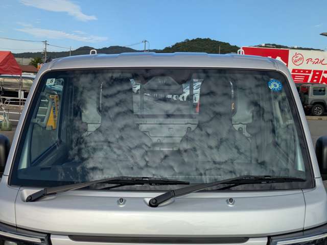 Nissan Clipper Truck 12