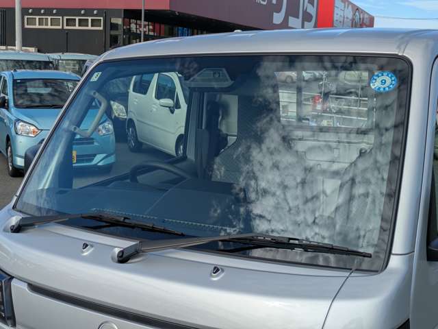 Nissan Clipper Truck 8
