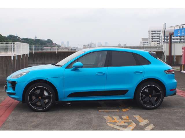 Porsche Macan 5