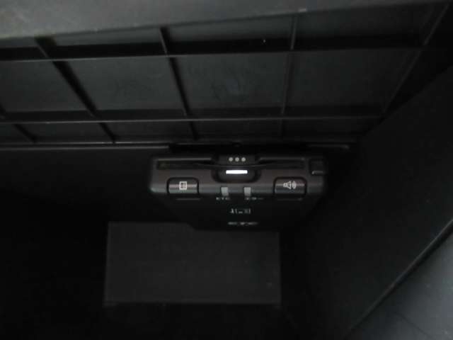 Nissan NV150 AD 7