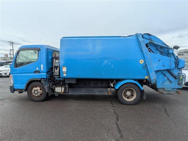 Mitsubishi Fuso Canter 10