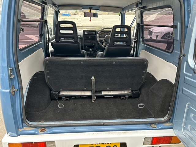 Suzuki Jimny 11