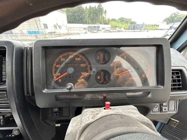 Suzuki Jimny 9