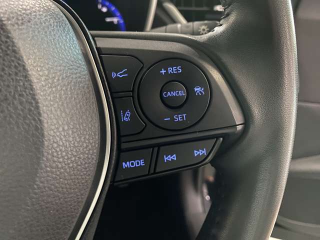 Toyota Corolla Cross 8