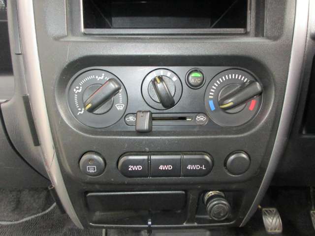 Suzuki Jimny 5