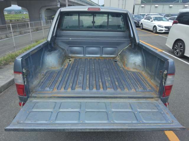 Toyota Hilux 7