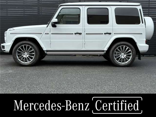 Mercedes-Benz G-Class 2