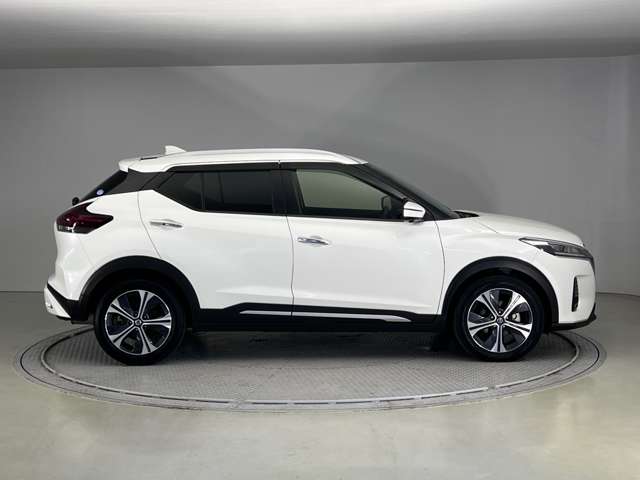 Nissan Kicks 8