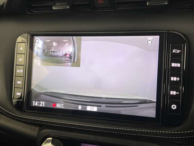 Nissan Kicks 10