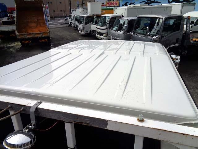 Isuzu Elf 12