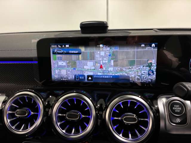 Mercedes-Benz GLB 11