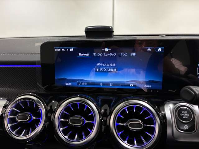 Mercedes-Benz GLB 12