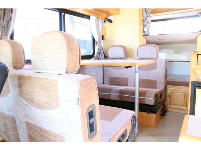 Toyota Light Ace Truck 4