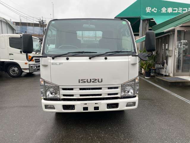 Isuzu Elf 2