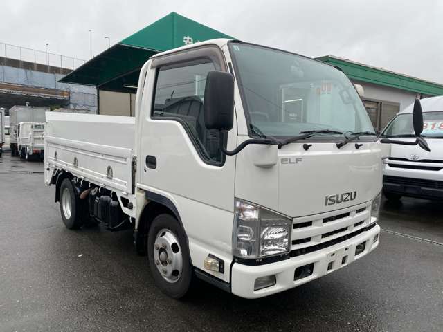 Isuzu Elf 3