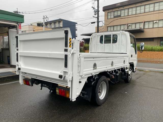 Isuzu Elf 5