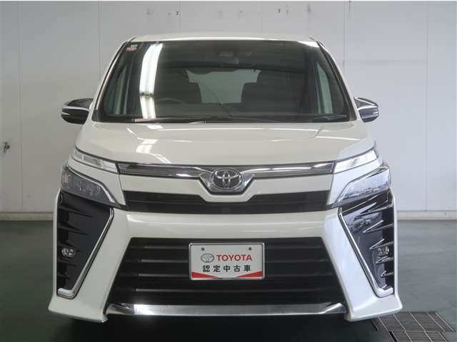 Toyota Voxy 5
