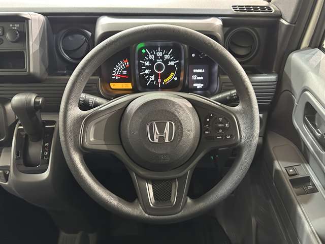 Honda N-VAN 11