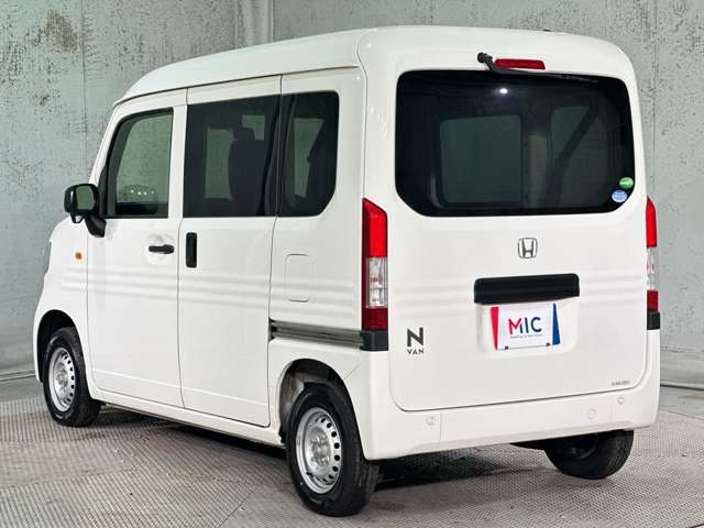 Honda N-VAN 8
