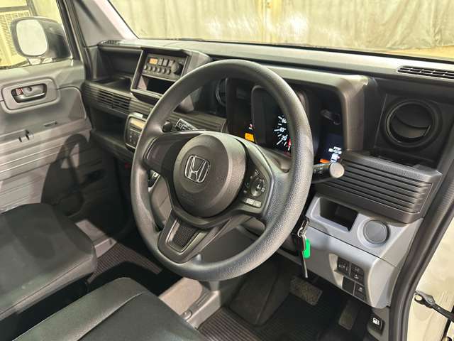 Honda N-VAN 10