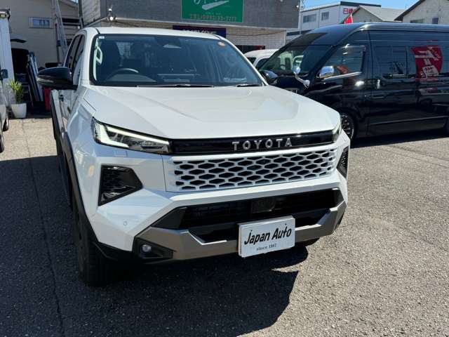 Toyota Hilux 3