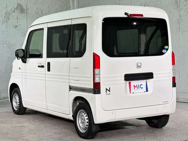 Honda N-VAN 8
