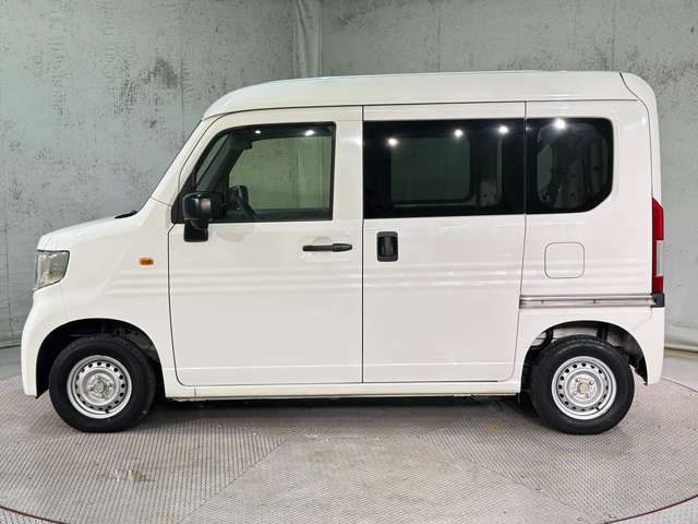 Honda N-VAN 9