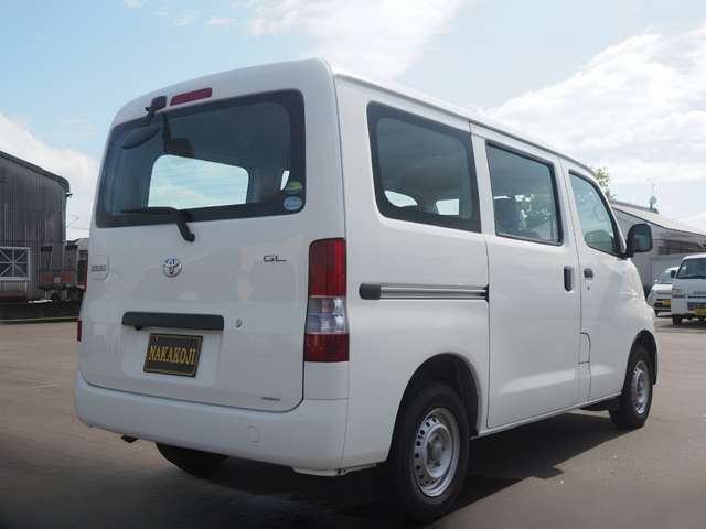 Toyota Light Ace Van 12