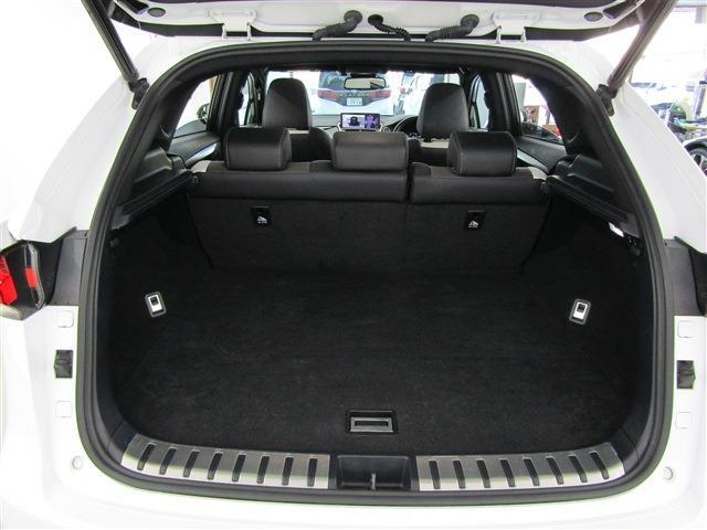 Lexus NX 9
