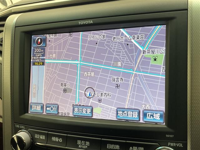 Toyota Alphard 3