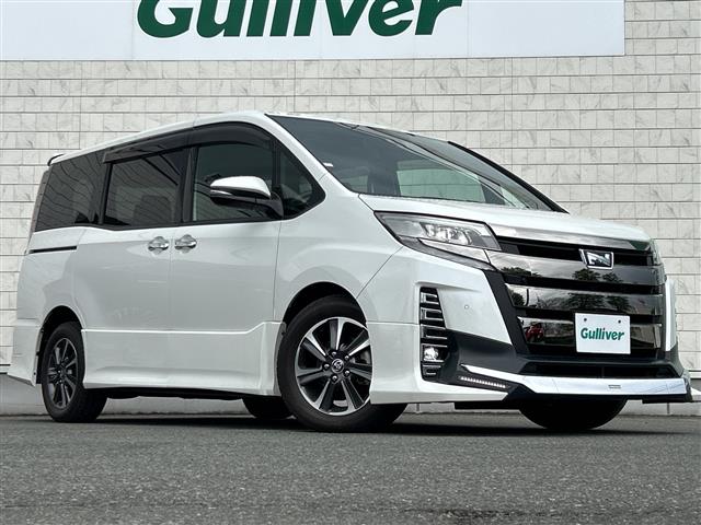 Toyota Noah 11