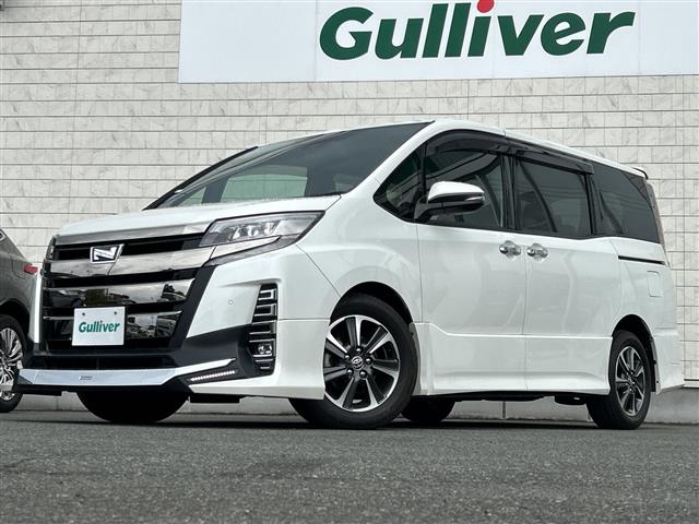 Toyota Noah 5