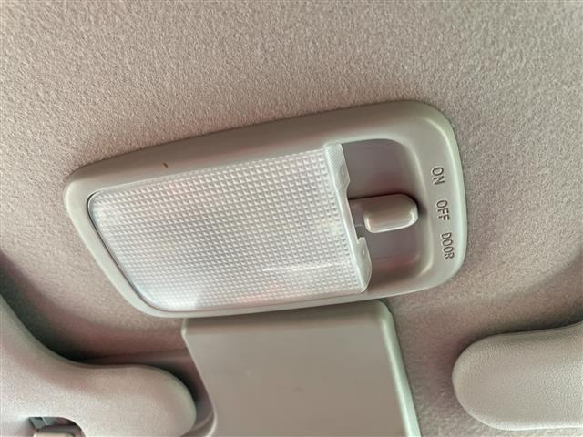 Toyota Probox Van 12