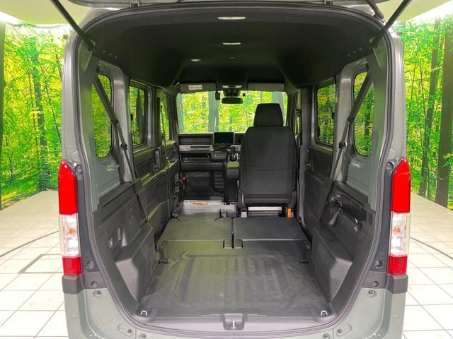 Honda N-VAN 10