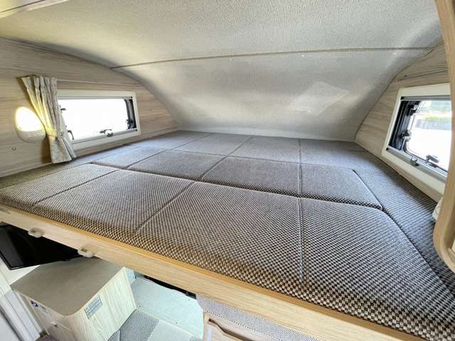Toyota Camroad 11