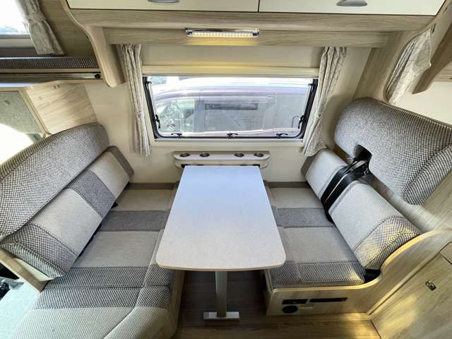 Toyota Camroad 4