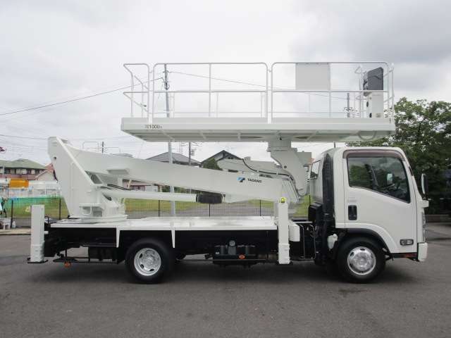 Isuzu Elf 5