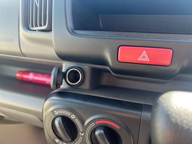 Suzuki Every 12