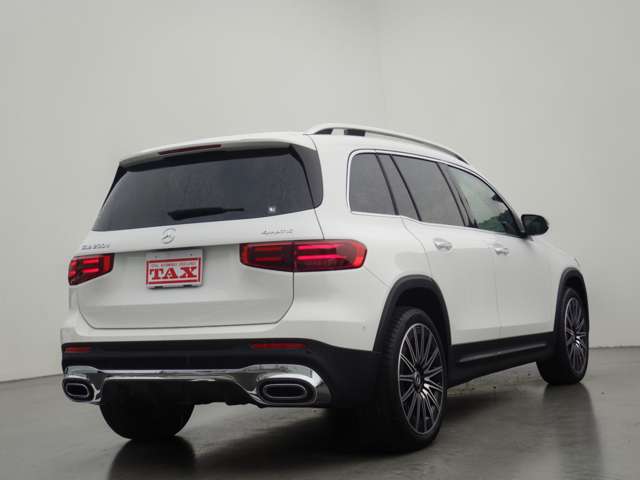 Mercedes-Benz GLB 5
