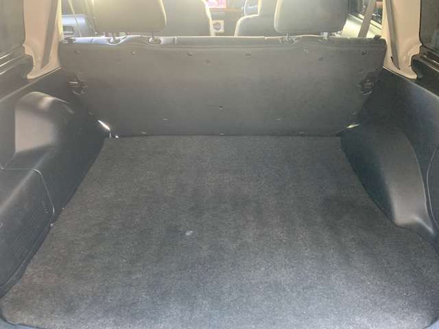 Toyota Succeed Van 12