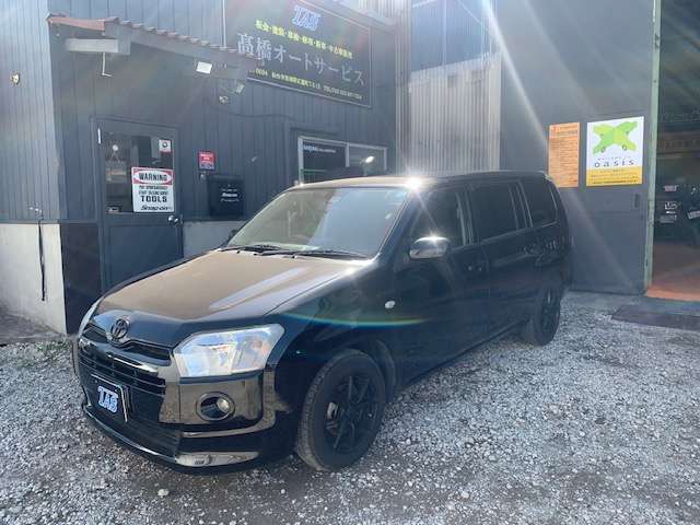 Toyota Succeed Van 2
