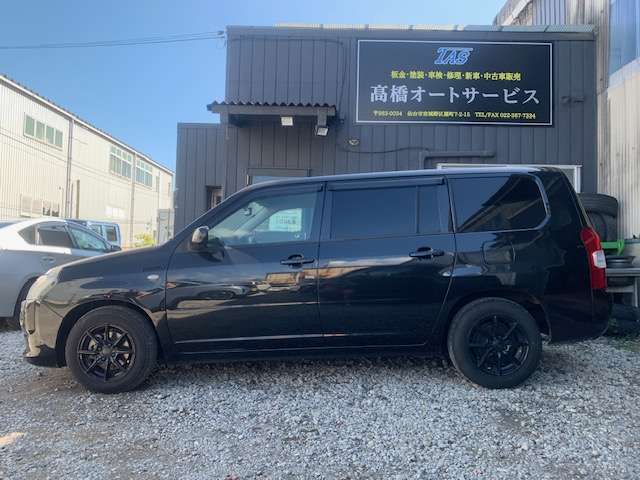 Toyota Succeed Van 3
