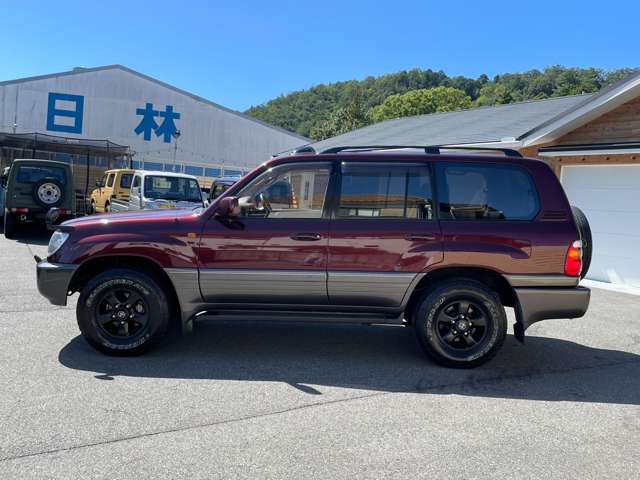 Toyota Land Cruiser 100 6